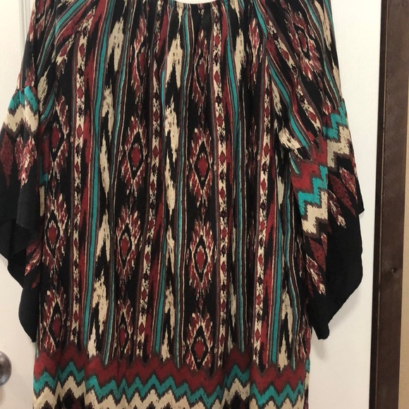 Aztec Print Tunic - Picture 3 of 3
